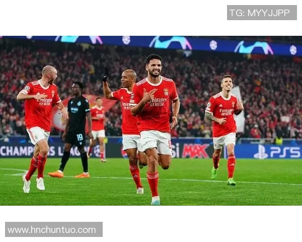 本菲卡逆袭热刺3-2爆冷全场沸腾精彩瞬间回顾与分析